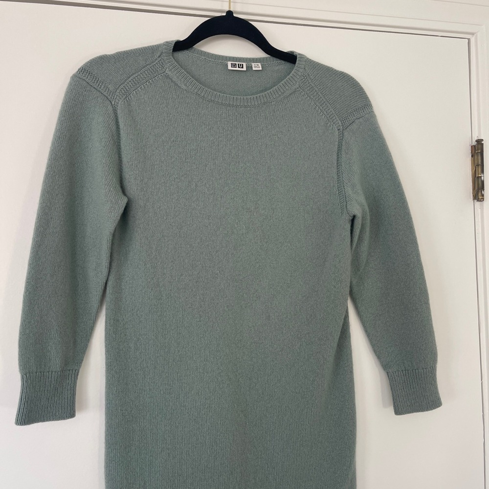 Uniqlo Wool Crew Neck Long Sleeve Knit Sweater Dress Muted Teal Girls Size 9-10 - Picture 3 of 9